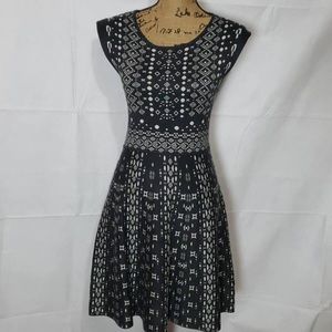 41 Hawthorn Dresses Alivia Grey Dress